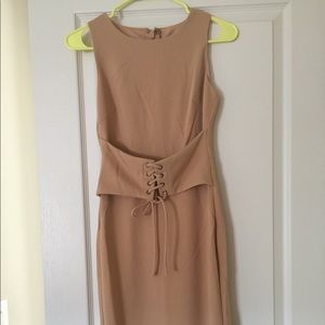 Dress beautiful camel nude xs lulus NEW with tags